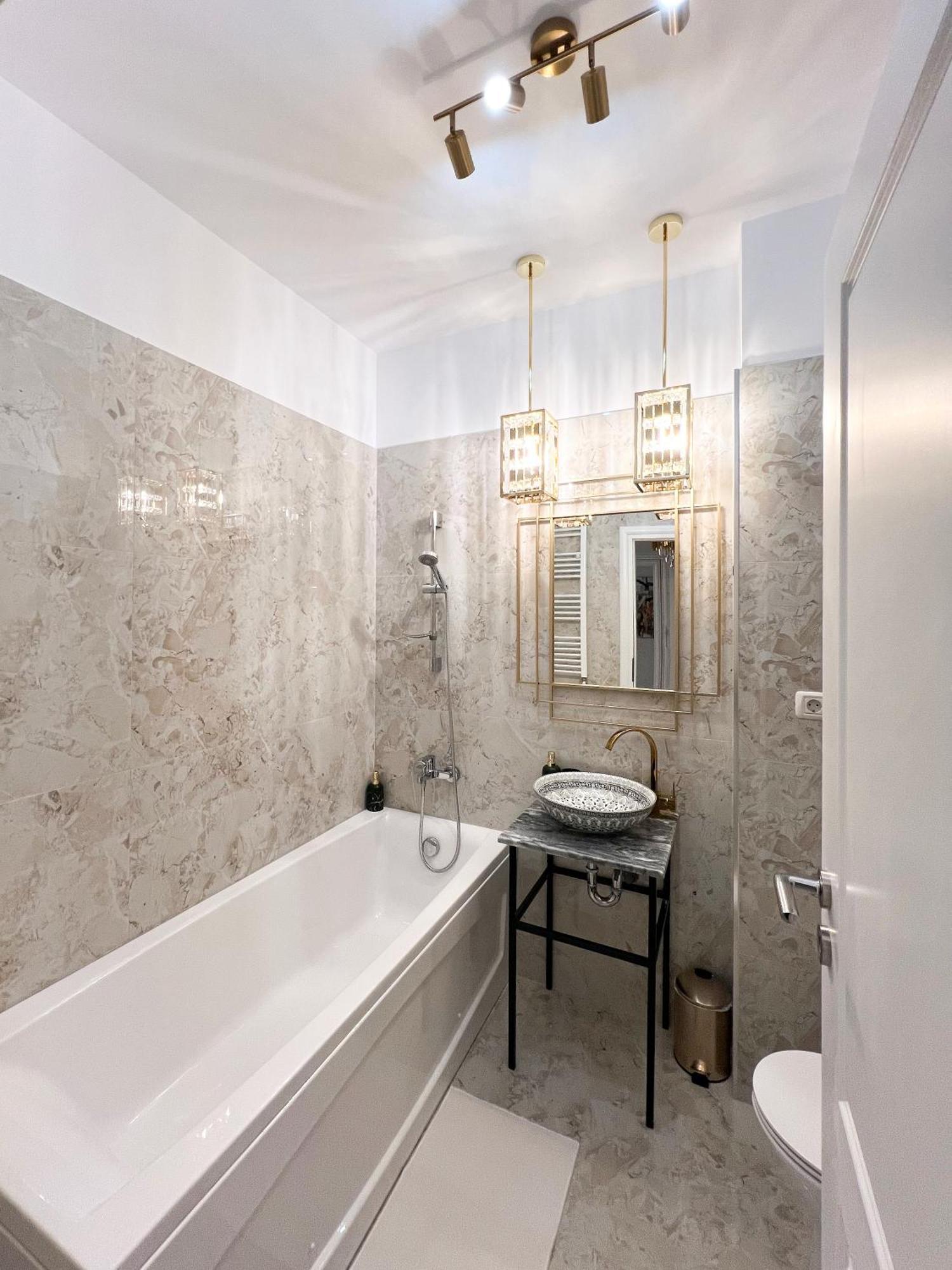 Happy Studio By Rh Living Bucharest Exterior photo